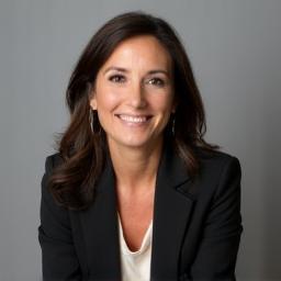 Photo of team member Valeria Estevez